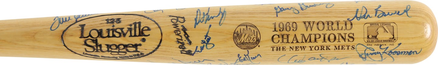 Baseball Autographs - 1969 World Champion New York Mets Team-Signed Bat (25 Autos)