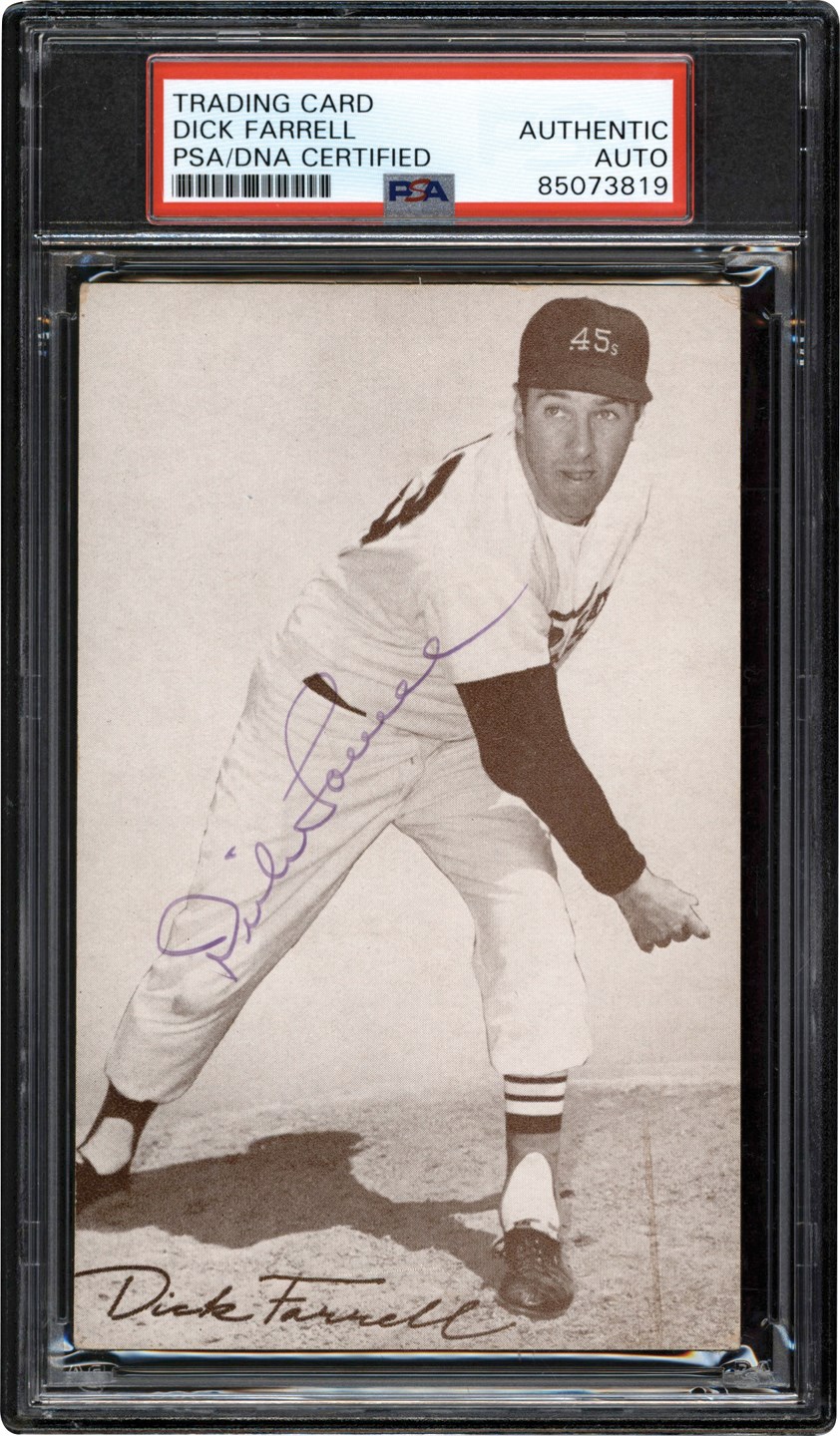 - 1963 Stat Back Exhibit Dick Farrell Signed Card PSA Authentic