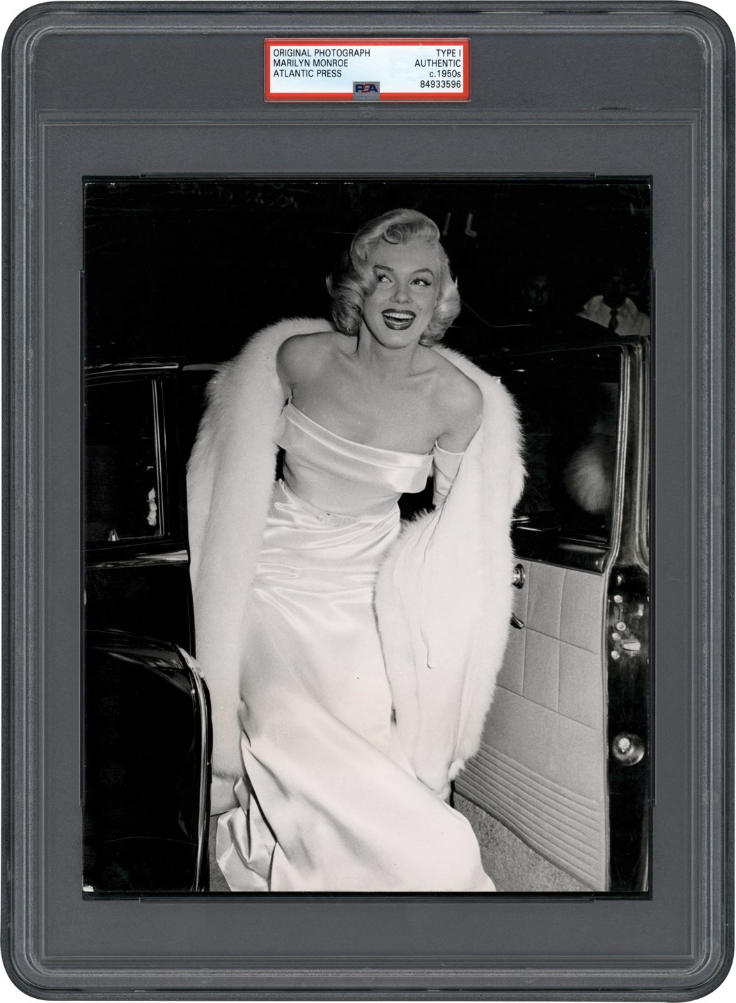 - Circa 1950s Marilyn Monroe Atlantic Press Original Photograph (PSA Type I)