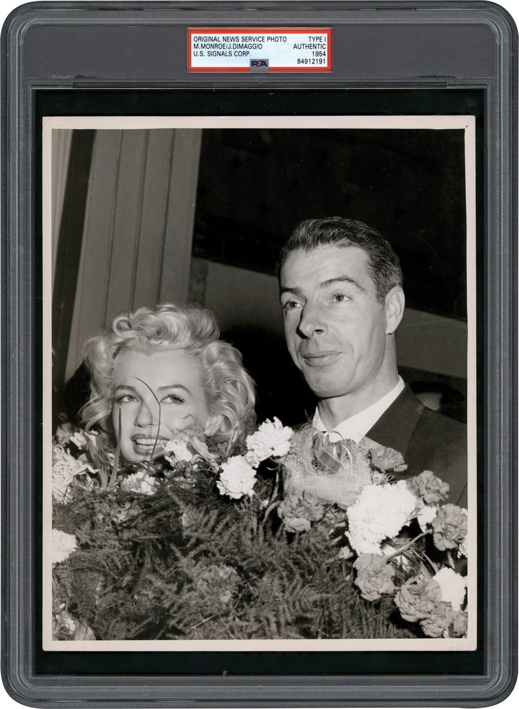 Rock And Pop Culture - 1954 Marilyn Monroe & Joe DiMaggio Honeymoon Original Photograph (PSA Type I)