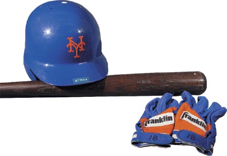 New York Mets - Darryl Strawberry New York Mets Game Used Collection (3)
