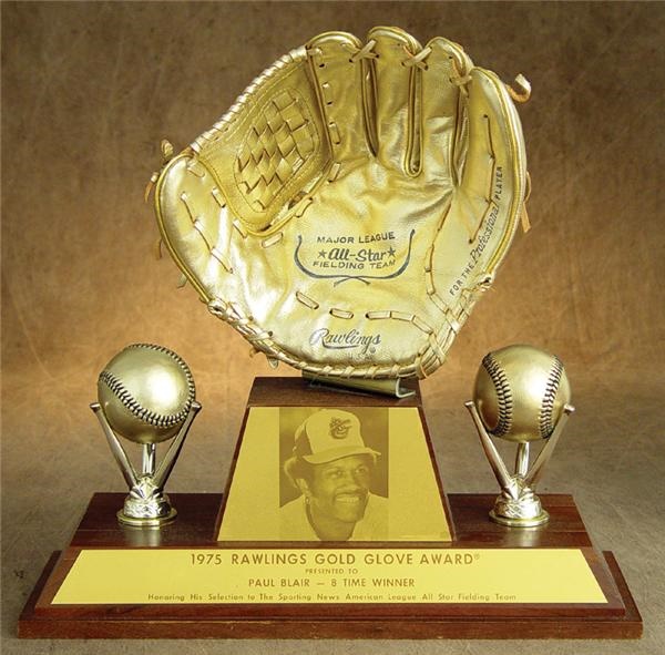 Baseball Awards - 1975 Paul Blair Gold Glove Award