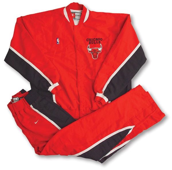 - 1997-98 Michael Jordan Worn Warm-Up Suit