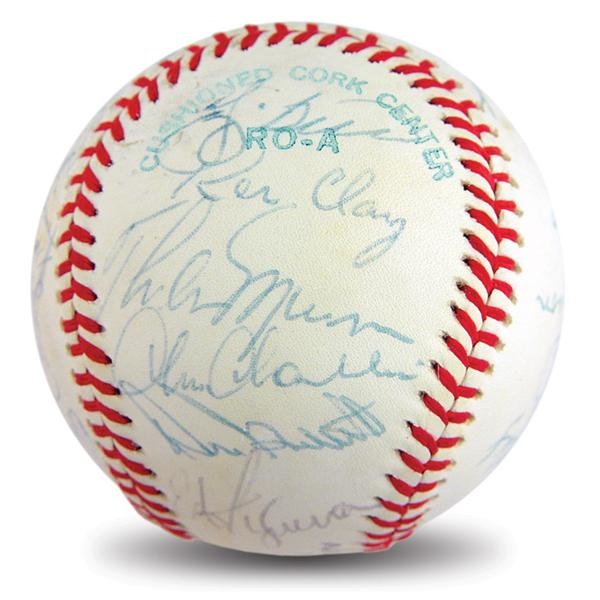 NY Yankees, Giants & Mets - 1977 New York Yankees Team Signed Baseball