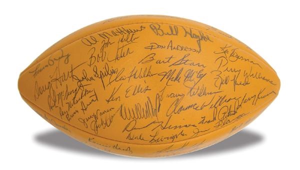 Football - 1971 Green Bay Packers Team Signed Football