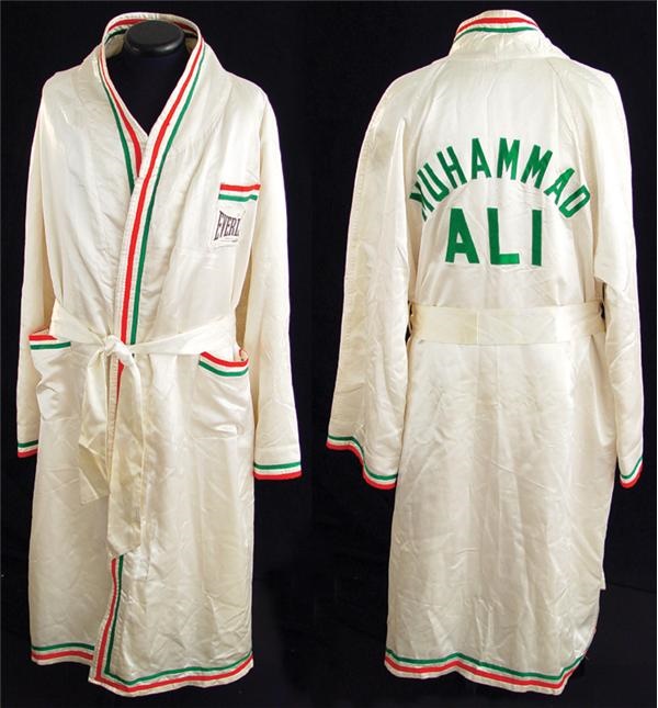 Muhammad Ali - 1976 Muhammad Ali Fight Robe from Coopman Fight