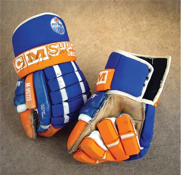 Hockey Equipment - 1980’s Mark Messier Game Worn Edmonton Oilers Gloves