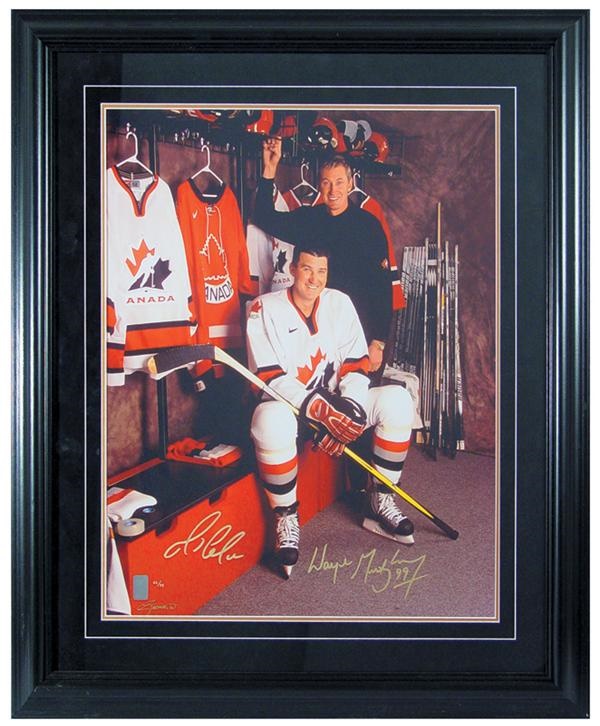 Wayne Gretzky & Mario Lemieux Signed Photographs. Pair of color, Lot  #64167