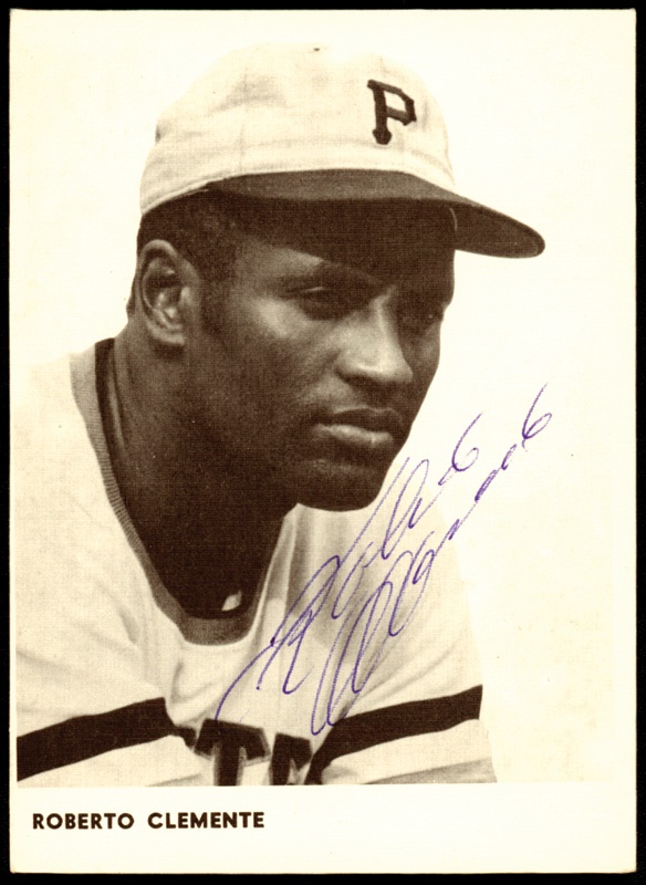 Clemente and Pittsburgh Pirates - Circa 1971 Roberto Clemente Signed Photograph (4x6")