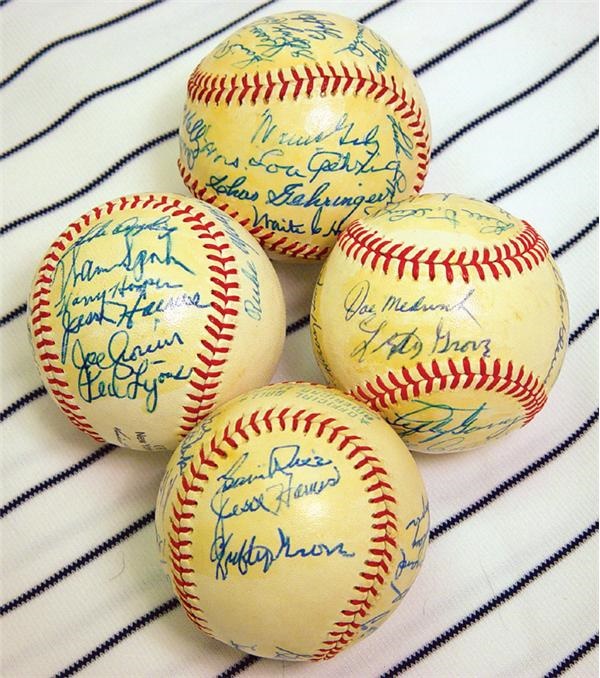 Autographed Baseballs - Hall of Fame Signed Baseballs (8)