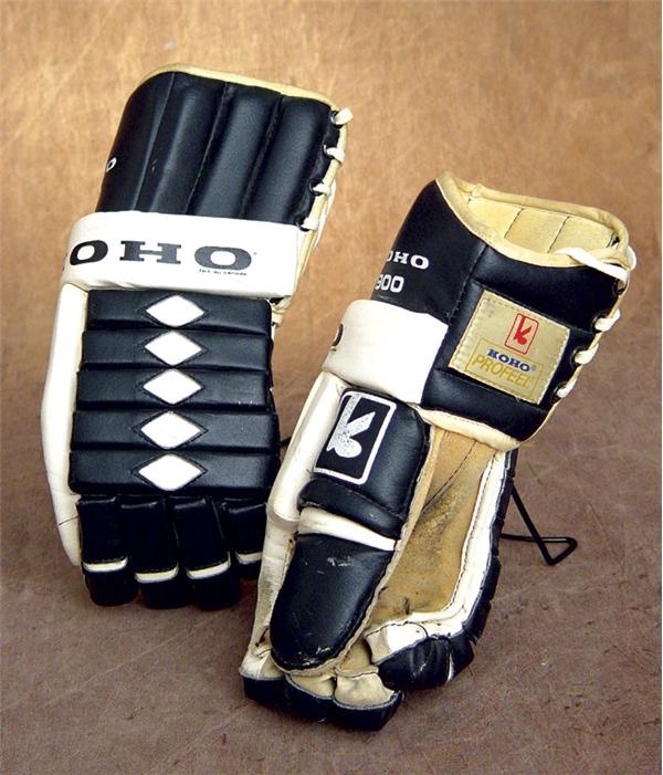 1980's Mario Lemieux Game Worn Gloves