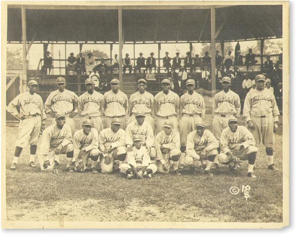 Baseball Memorabilia - Early 1920’s Hilldale Daisies / Darby Daisies Team Photo (8x10”)