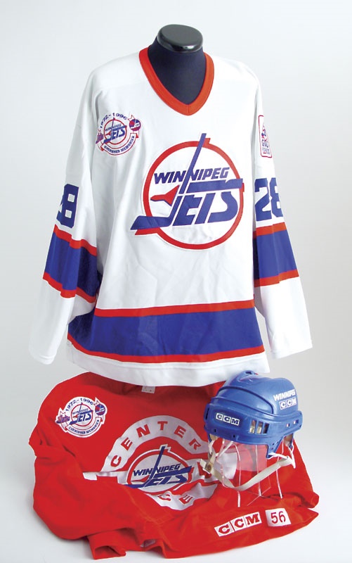 Craig Muni Collection - Craig Muni's Winnipeg Jets Collection (3)