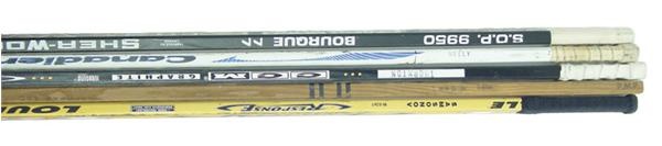 - The Boston Bruins Star player Stick Collection (19)