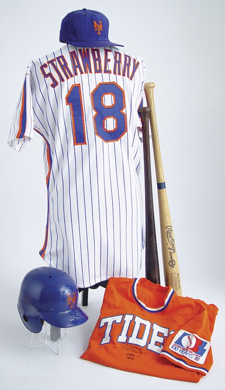 New York Mets - Darryl Strawberry Game Used Autographed New York Mets Collection (6)