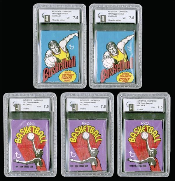 Unopened Cards - 1970’s Topps Basketball Wax Pack Collection (61)