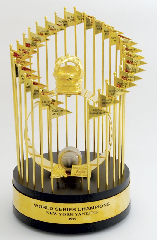NY Yankees, Giants & Mets - 1999 New York Yankees World Series Trophy (12")