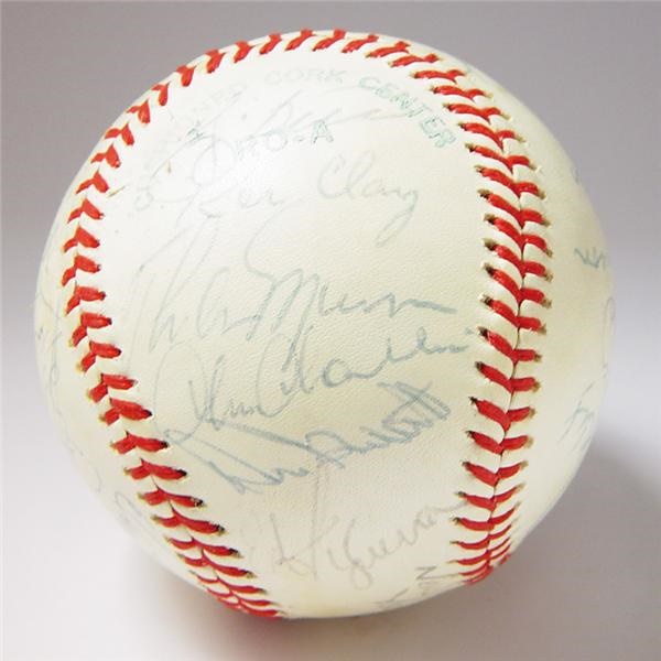 NY Yankees, Giants & Mets - 1977 New York Yankees Team Signed Baseball