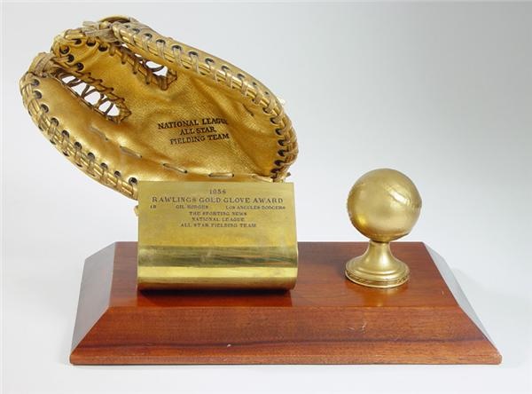 Dodgers - Gil Hodges 1958 Gold Glove Award