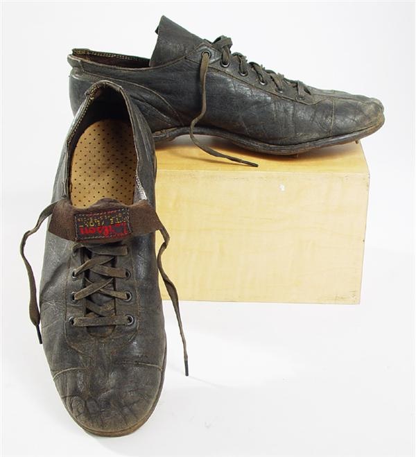 Clemente and Pittsburgh Pirates - Pie Traynor Game Worn Spikes