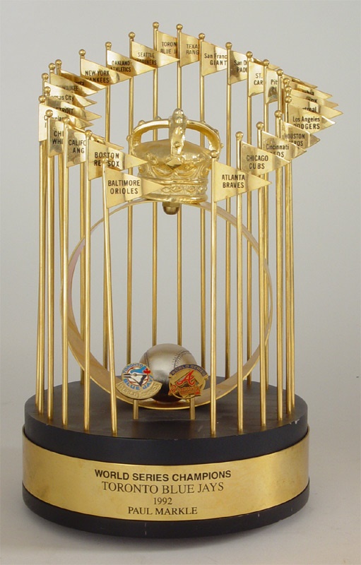 Jeff Hamilton's 1988 World Series trophy is up for auction