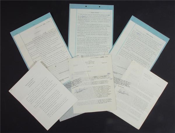 - Pete Maravich Signed Contracts and Documents (9)