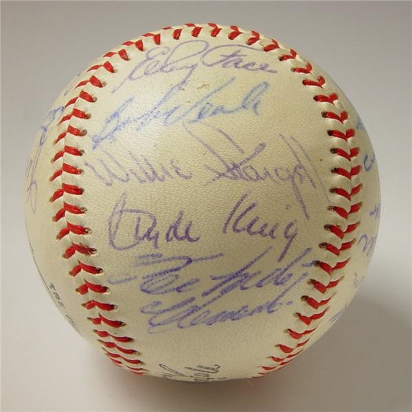 Clemente and Pittsburgh Pirates - 1966 Pittsburgh Pirates Team Signed Baseball