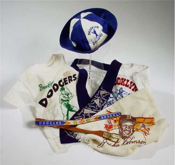 Brooklyn Dodgers Souvenir Clothing (6)