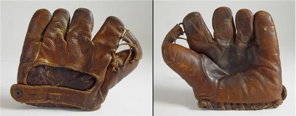 1940's Bob Johnson Game Used Glove