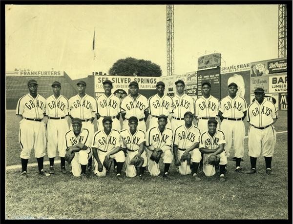 Baseball Memorabilia - 1943 Homestead Grays World Champions Photograph