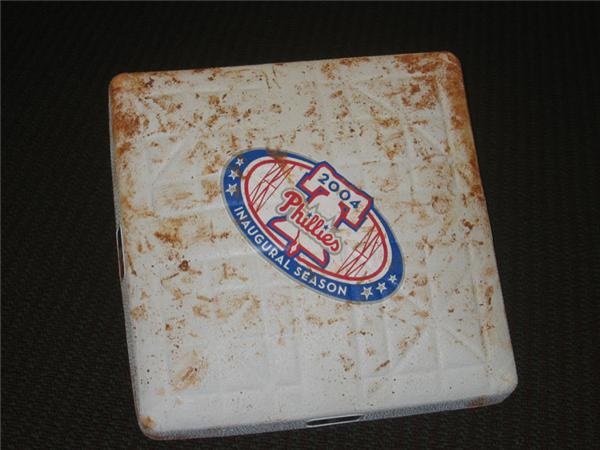 Just In - Game Used Bases from the Inaugural Opening Day at Citizens Bank Park (3)