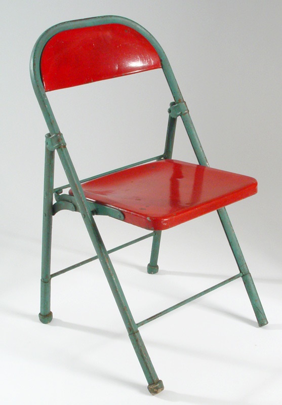 Pete Rose & Cincinnati Reds - Redland/ Crosley Field Folding Chair.