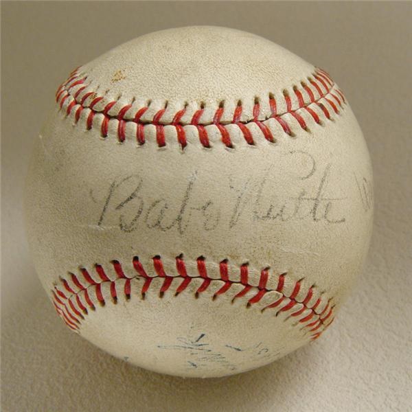 Babe Ruth - 1935 Babe Ruth Single Signed Baseball