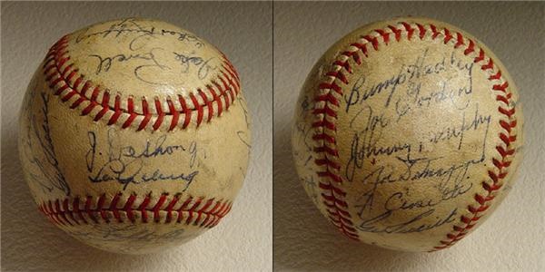 NY Yankees, Giants & Mets - 1939 New York Yankees Team Signed Ball With Lou Gehrig and Joe DiMaggio
