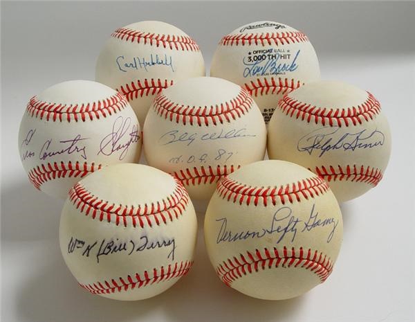 Baseball Autographs - Hall of Fame Signed Baseball and Photo Collection (66)