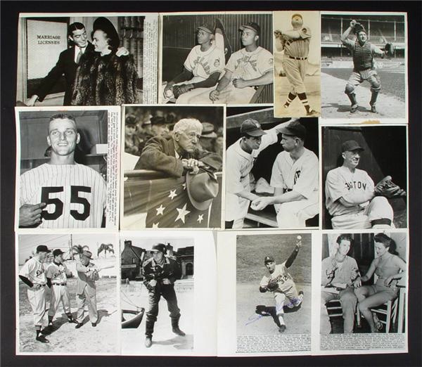 - Large Collection of 320 Baseball Wire Photos 1930s-80s.
