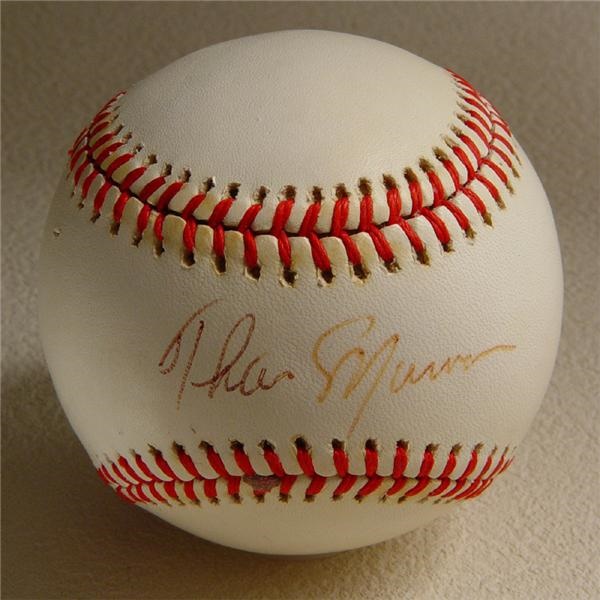 NY Yankees, Giants & Mets - Thurman Munson Single Signed Baseball