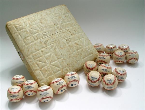 Barry Bonds Game Used Baseballs (17) and Bases Including Playoffs