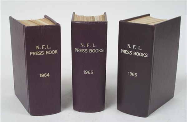 January 2005 Internet Auction - Early 1960's Original N.F.L. Press Books - Minnesota vikings