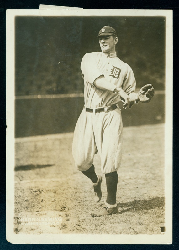 - Vintage Bobby Veach Wire Photo