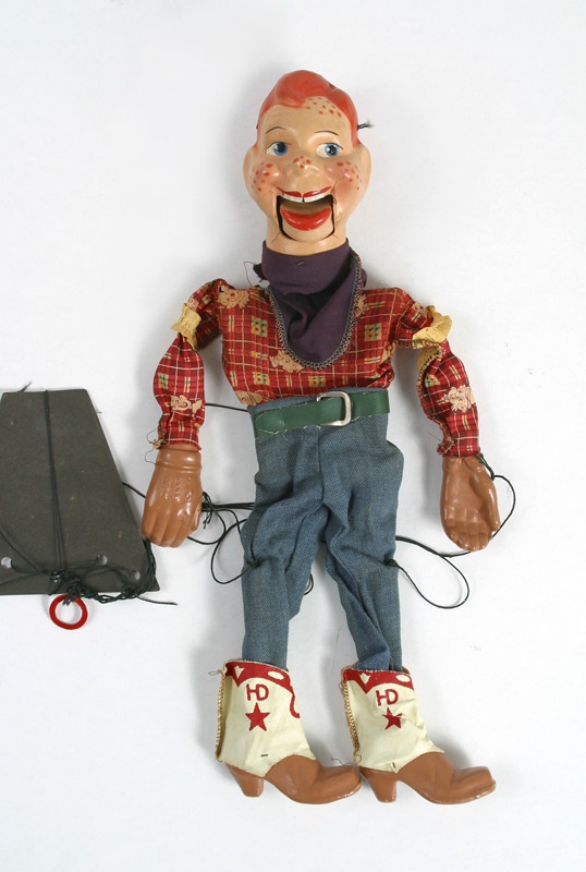 1950's Howdy Doody Puppet & Autographed Buffalo Bob Smith/Howdy Doody Photo