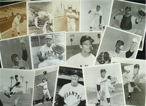January 2005 Internet Auction - 1950's-60's New York Giants Press Photos (15)