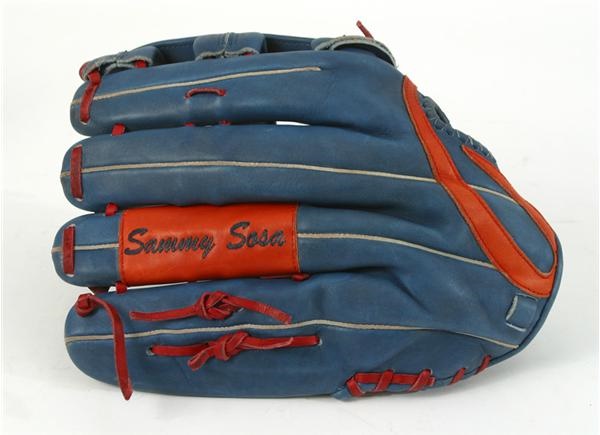 Baseball Equipment - 1998 Sammy Sosa Game Used Glove