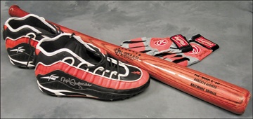 1990's Roberto Alomar Bat (34"), Spikes & Batting Gloves