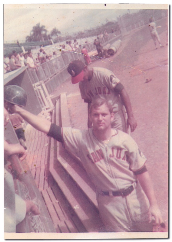 NY Yankees, Giants & Mets - "Rookie" Thurman Munson San Juan Senadores Vintage Photograph