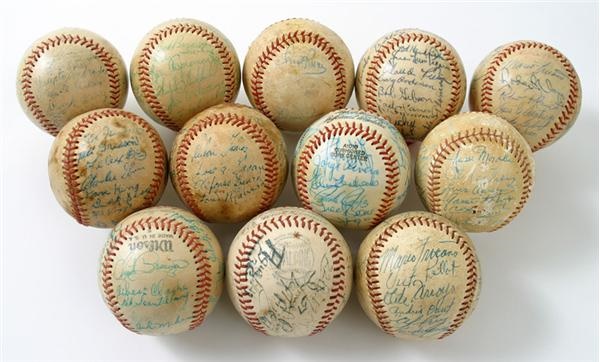 Baseball Memorabilia - 1950's Puerto Rican League Team Signed Baseballs (12)