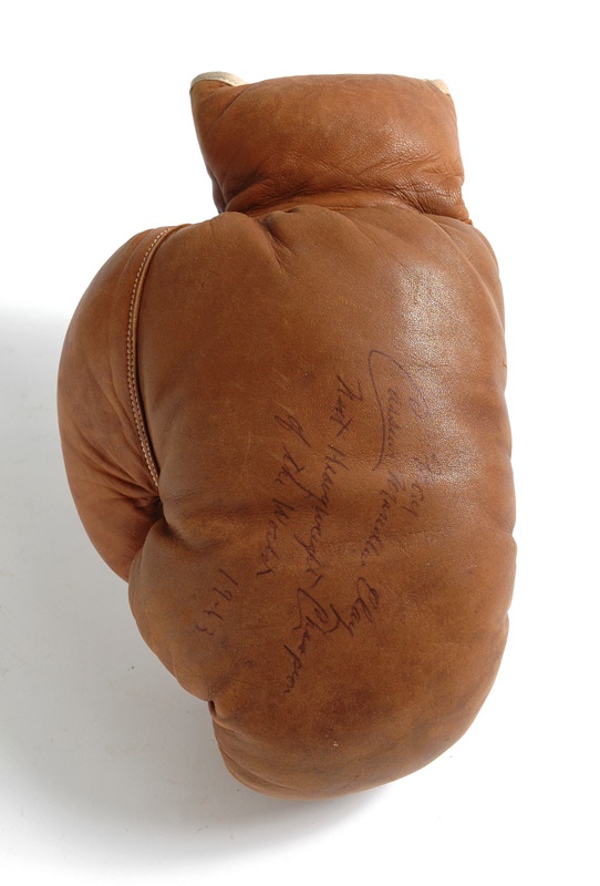 Cassius Marcellus Clay "Next Heavyweight Champion of the World 1963" Signed Glove
