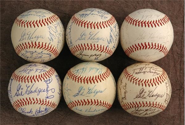 Baseball Autographs - Gil Hodges Team Signed Baseball Collection (6)