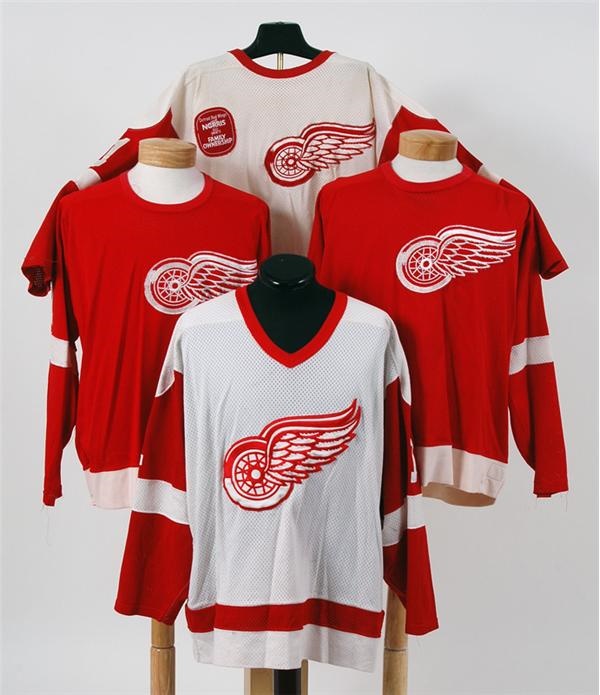 Romulus - 1980s Detroit Red Wings Game Used Jersey Lot (4)