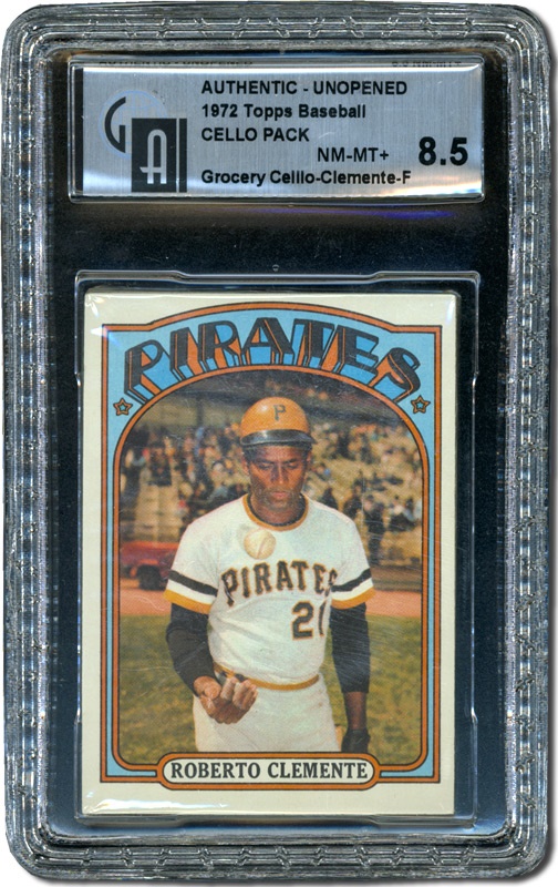 1972 Topps Baseball Cello Pack With Clemente On Top GAI 8.5